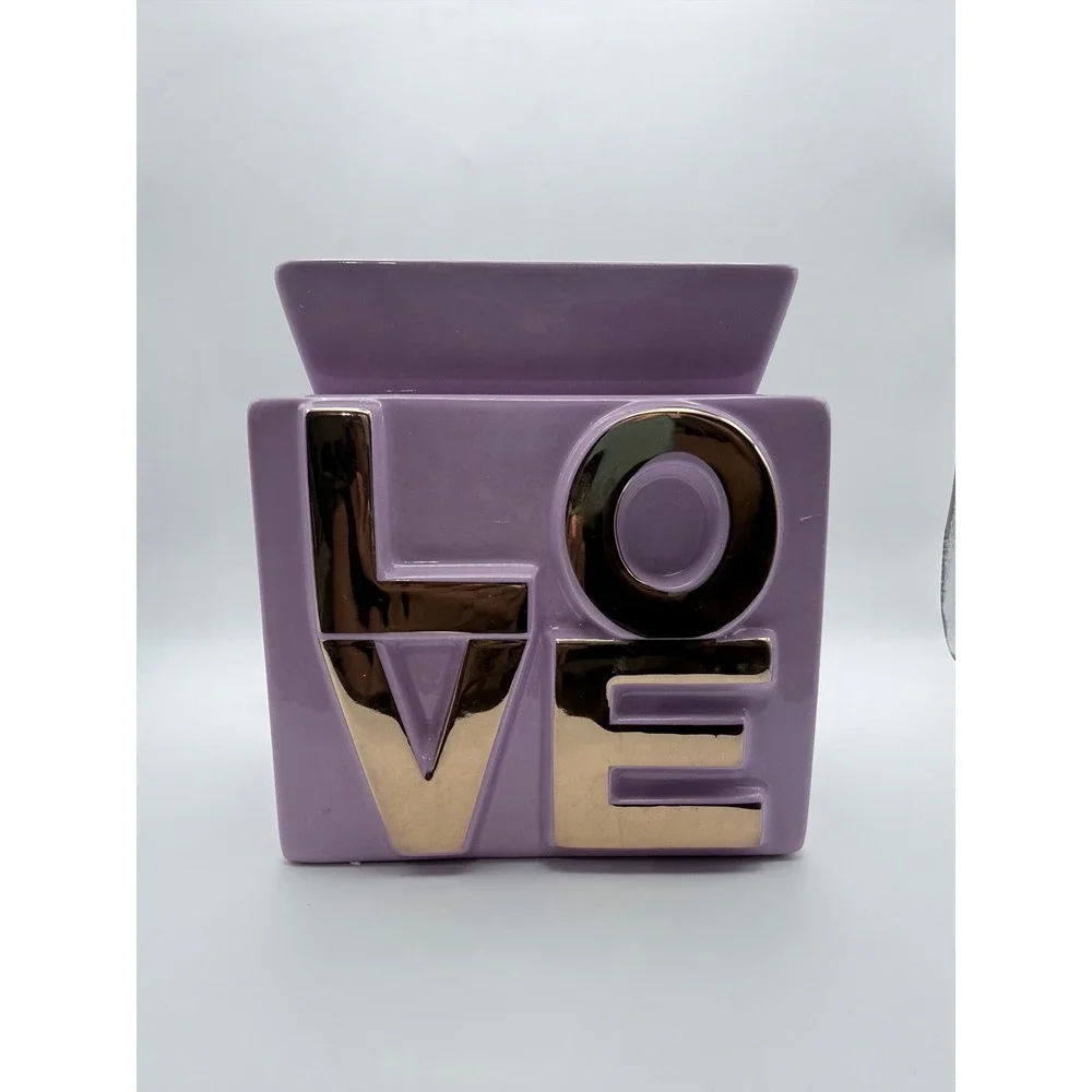 Scentsy Once in a Lifetime Love‎ Warmer Lavender Ceramic Home Fragrance New